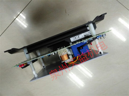 天益機電供應(yīng)"0332002250 2" "512C-16-00-00-00" "0548001 HENGSTLER" "2622200.3052.024.00" "9713032"
